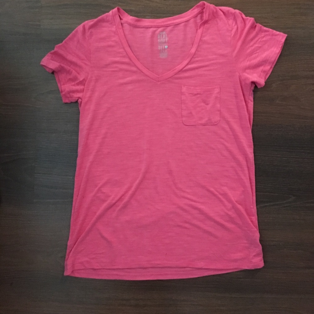 Pink aerie pocket T-shirt. M